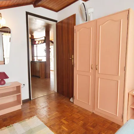 With A Parking Space Kornic, Krk - 416 Apartment Kornic